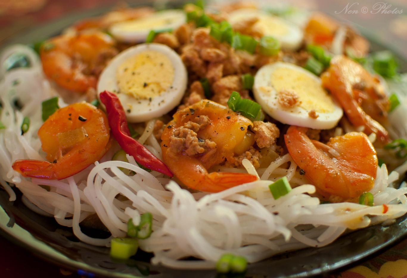 15 món ăn ngon phải thử khi đến Philippines | VIETRAVEL