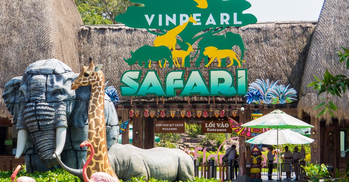 2. Vinpearl Safari Phú Quốc - vườn thú bán hoang dã đầu tiên tại Việt Nam