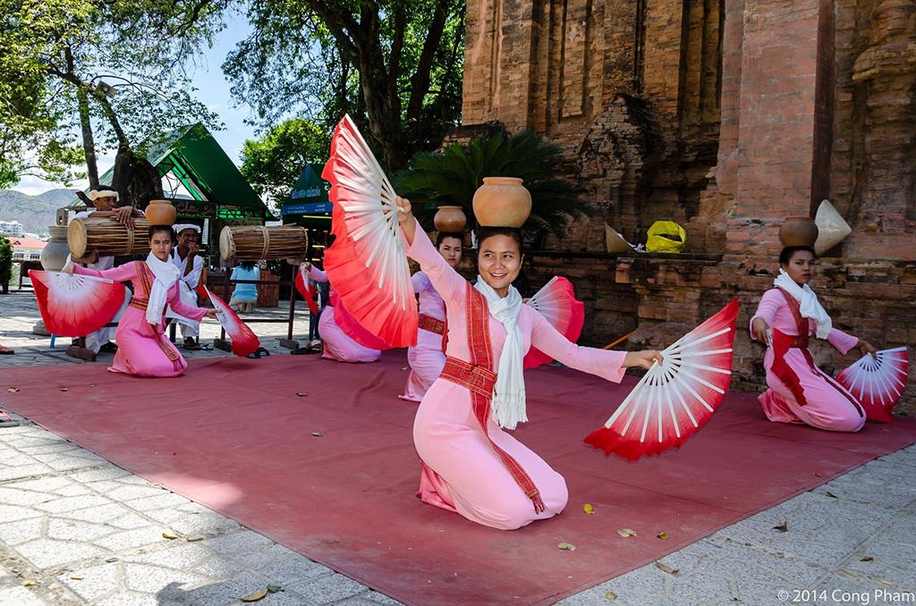 Địa điểm tín ngưỡng nổi tiếng của du lịch Nha Trang
