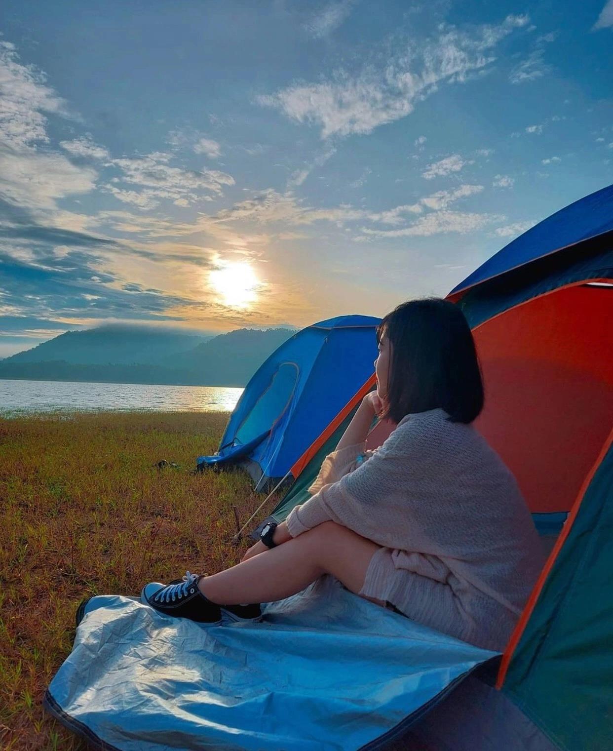 Hồ Dầu Tiếng – Địa điểm cắm trại quen thuộc ở gần TP.HCM