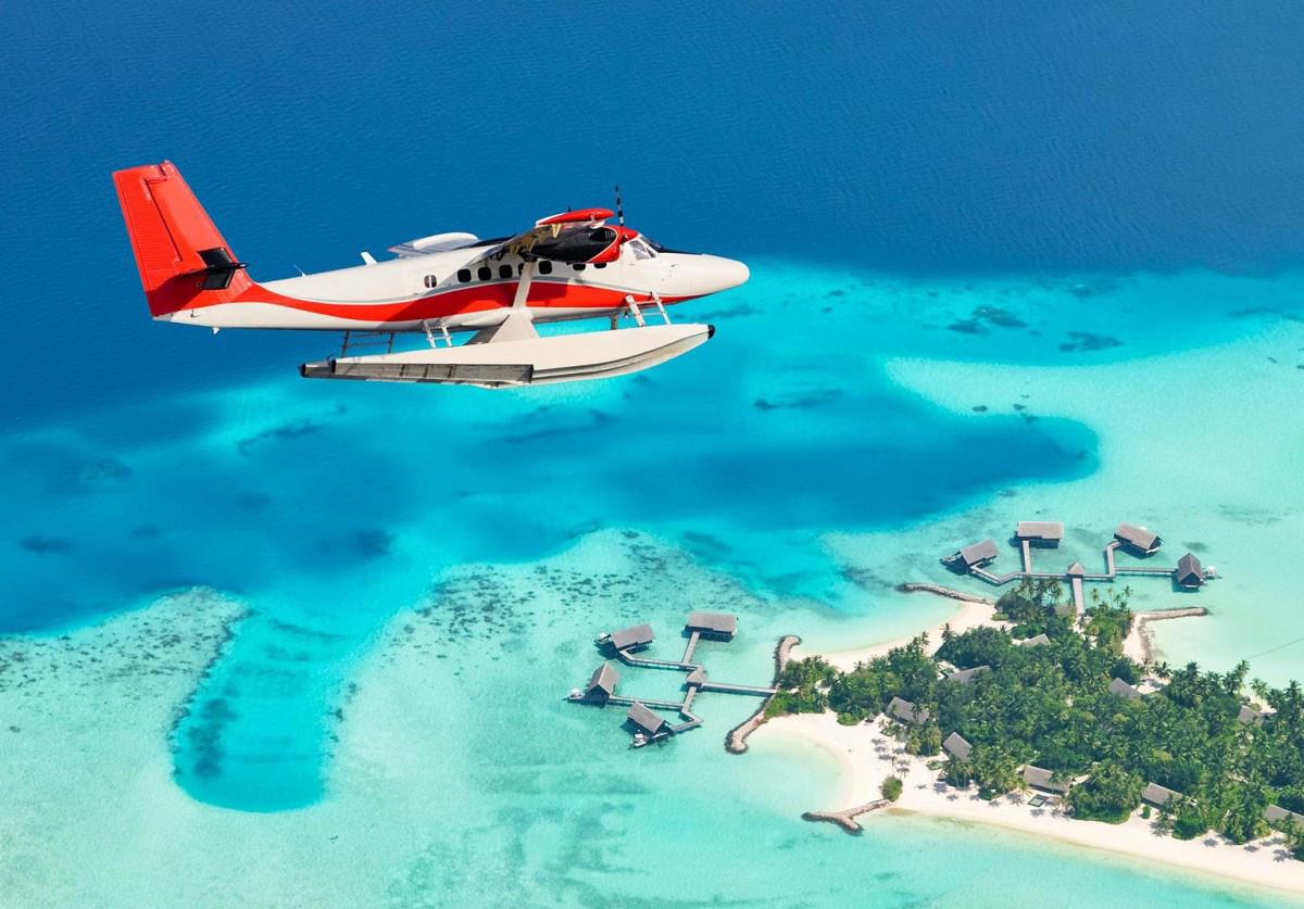 Ngắm Maldives từ trên thủy phi cơ
