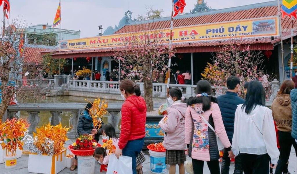 Lễ hội chợ Viềng (Nam Định)