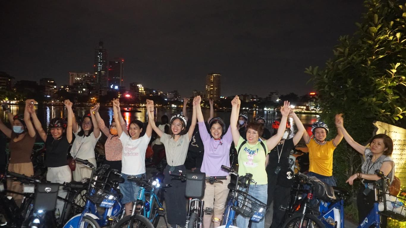 Tour xe đạp đêm Thăng Long – Hà Nội
