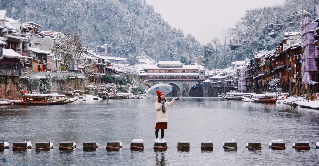 Vẻ đẹp diệu kỳ ngày đông của cổ trấn Trung Hoa 