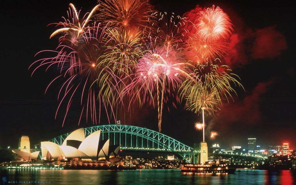 Du lịch Úc chiêm ngưỡng pháo hoa chào năm mới đẹp nhất thế giới