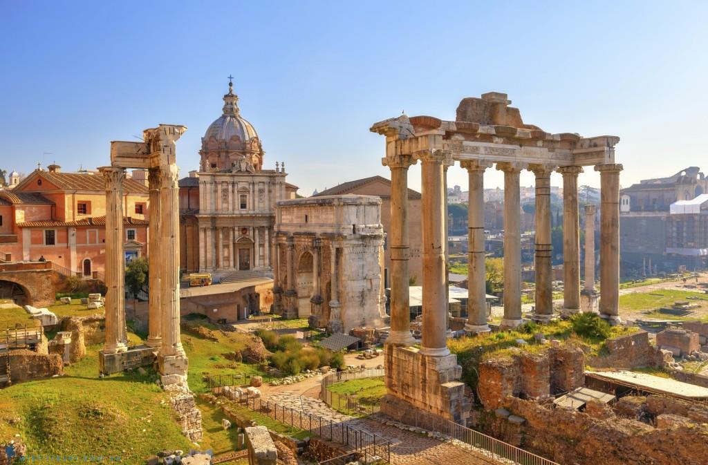 Những điều thú vị về Quảng Trường La Mã Roman Forum | VIETRAVEL