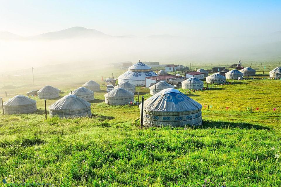 Kinh nghiệm du lịch Mông Cổ khám phá thảo nguyên, trải nghiệm ngủ lều