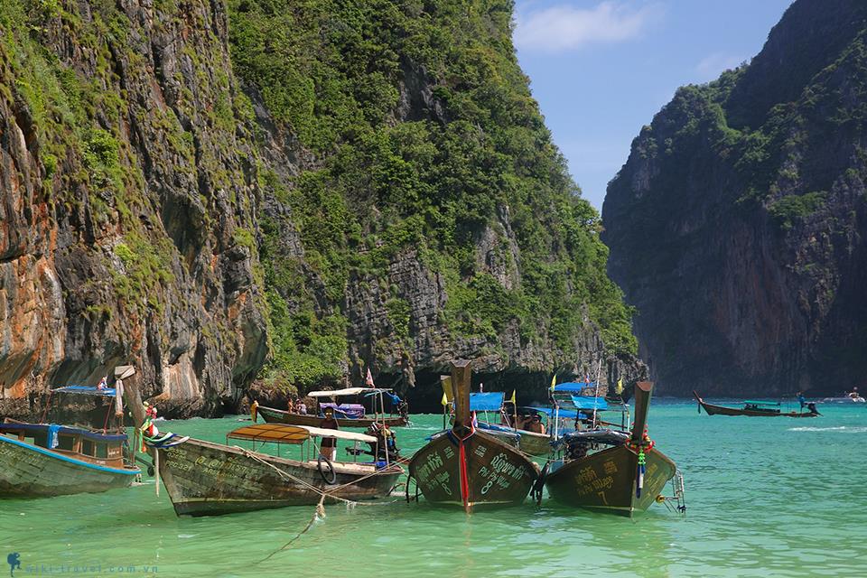 Đảo Phi Phi, vịnh Phang Nga - Địa điểm du lịch Thái Lan lý tưởng cho mùa hè