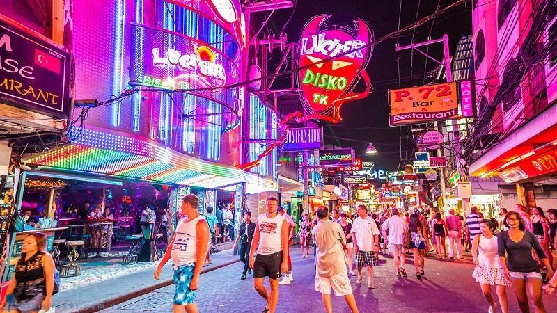 Những khu chợ đêm nổi đình đám ở Pattaya