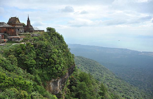 Núi Bokor
