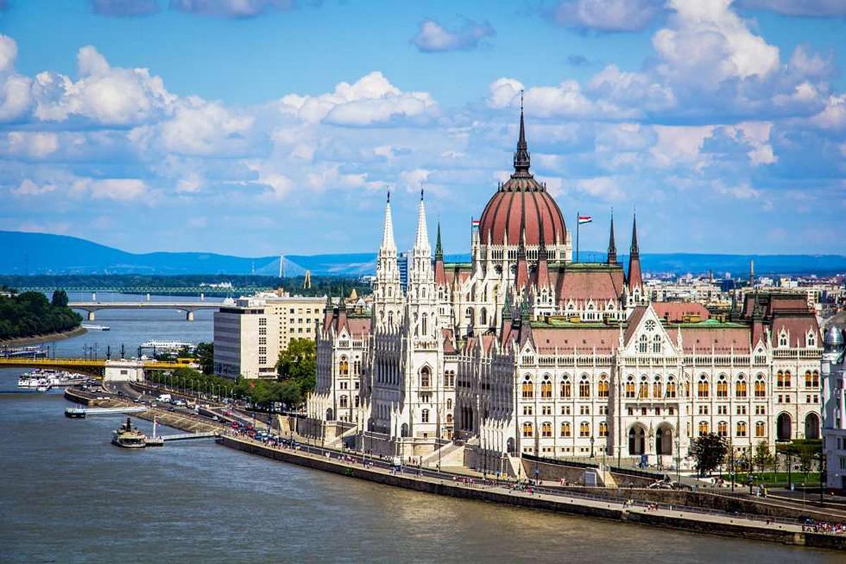 Budapest đẹp đến ngây dại lòng người