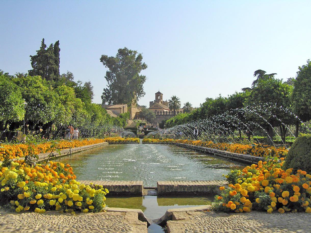 Vườn thượng uyển Alcázar de los Reyes Cristianos