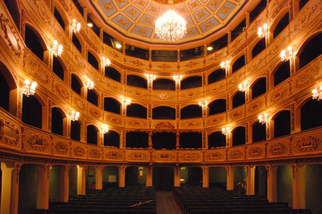 3. Teatru Manoel (Valetta, Malta)