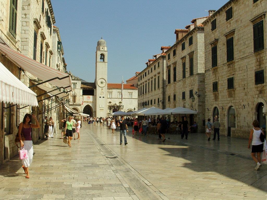 8. Phố Placa, Dubrovnik, Croatia