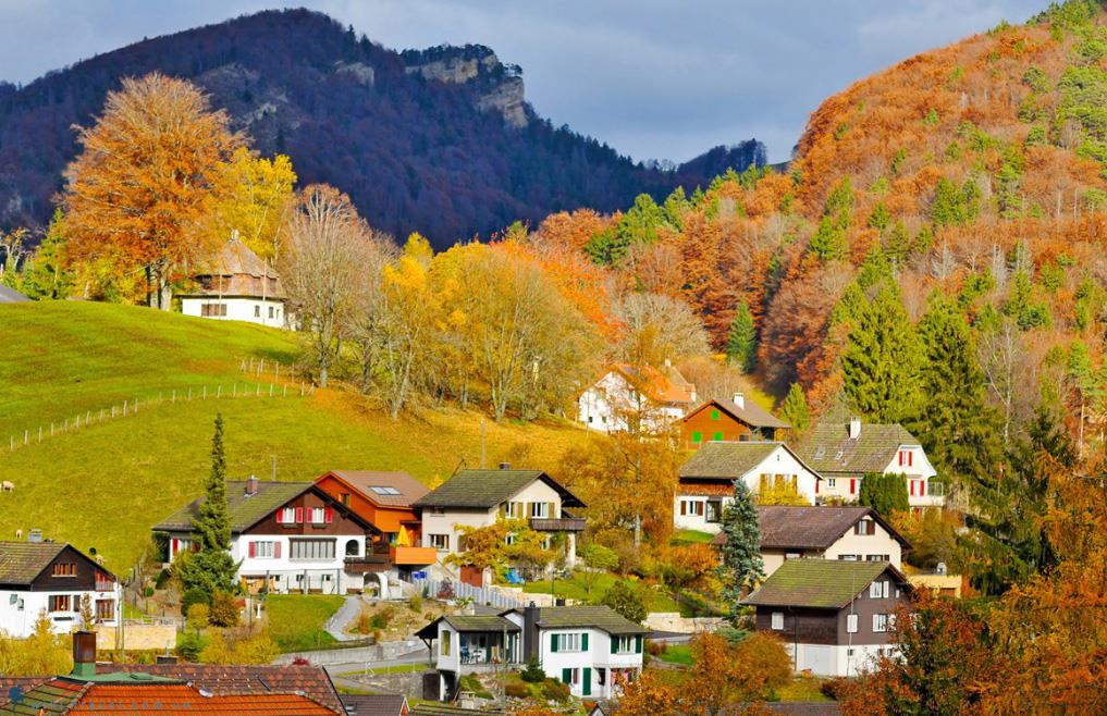 Khám phá cung đường mùa thu Thụy Sĩ