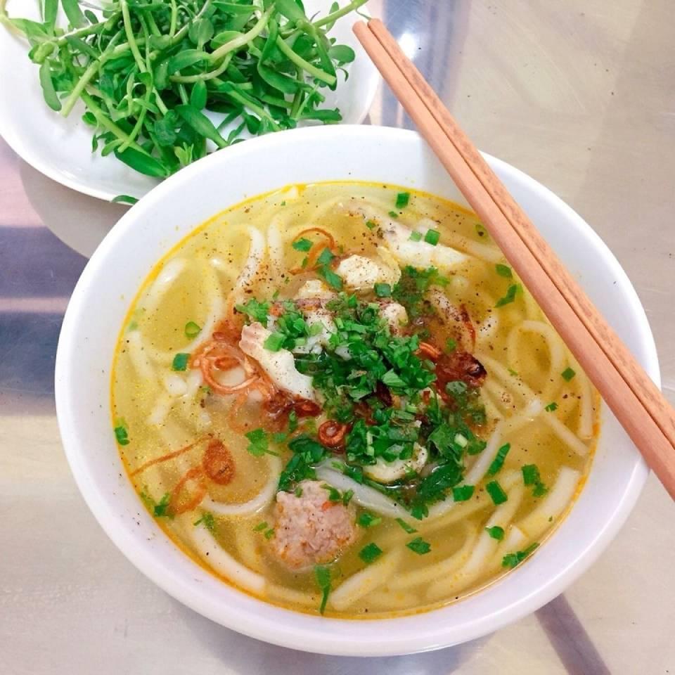 Bánh canh cá lóc Trần Quang Khải