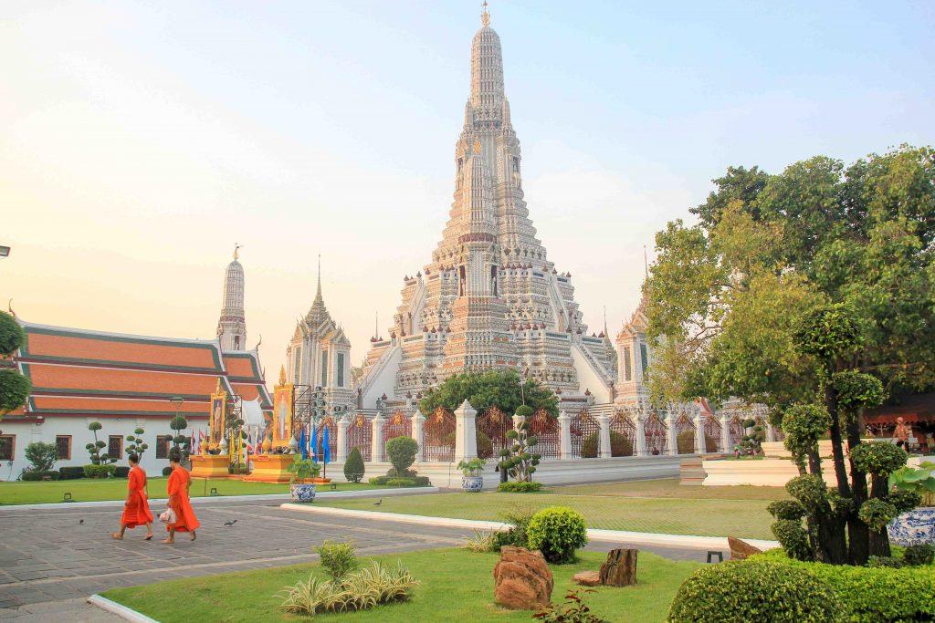 Không gian an yên của chùa Wat Arun