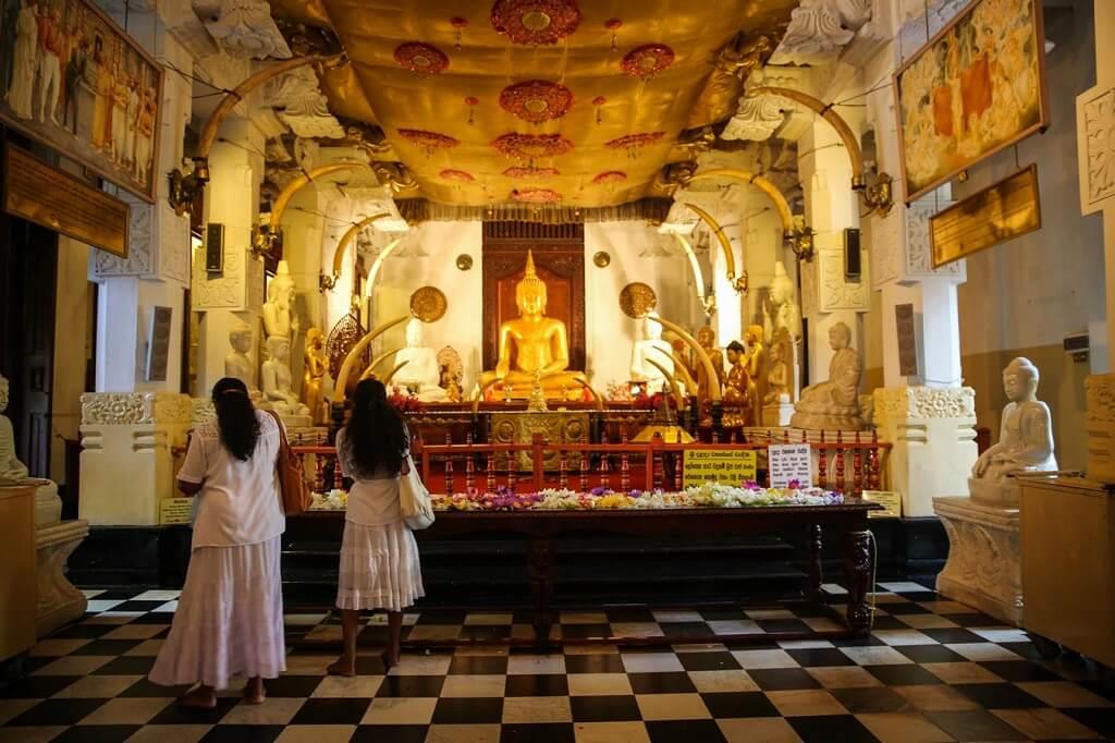 Linh thiêng thành phố Kandy