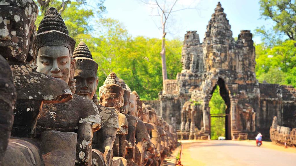Quần thể Angkor Wat và Angkor Thom