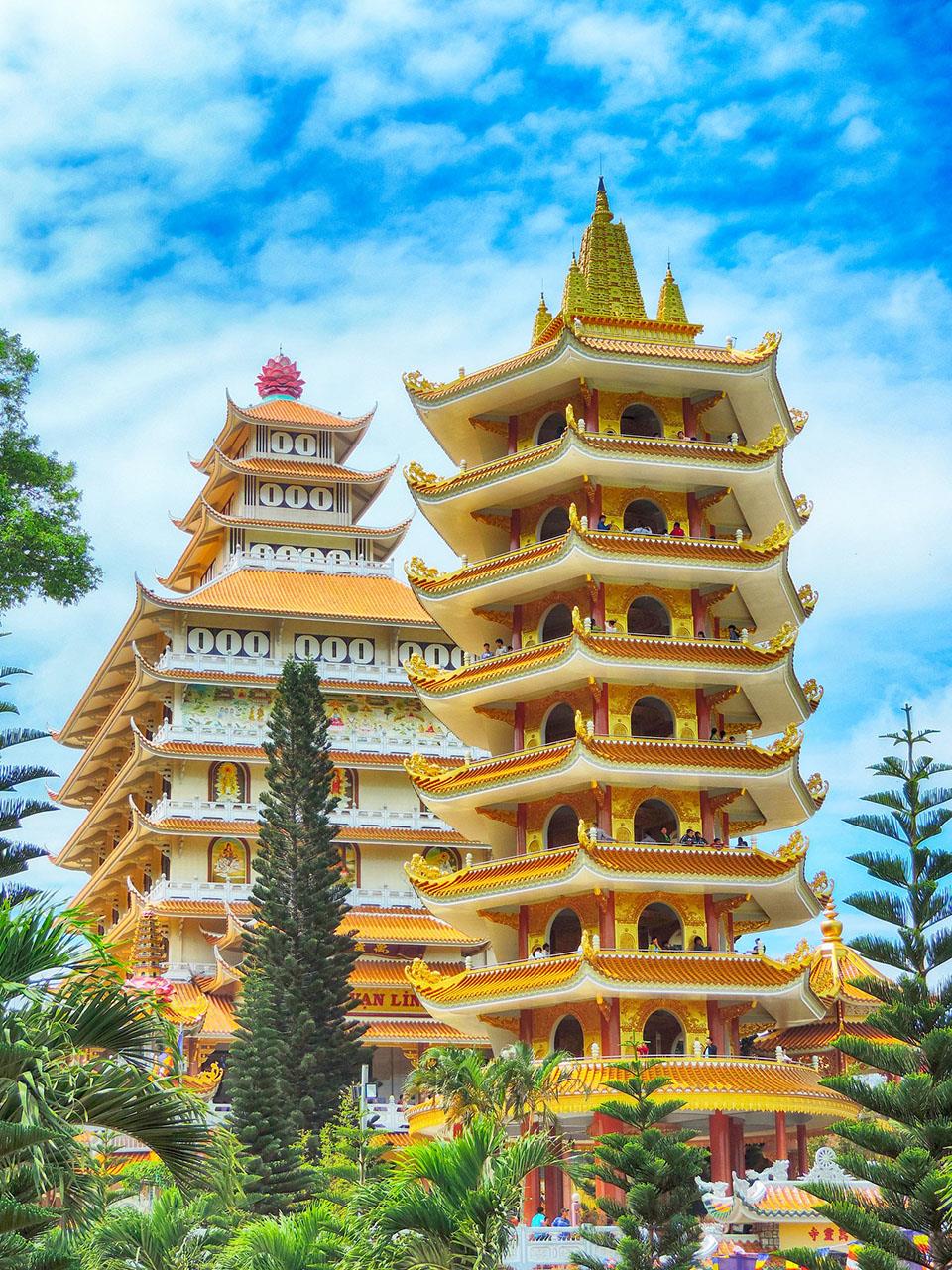 Van Linh Pagoda