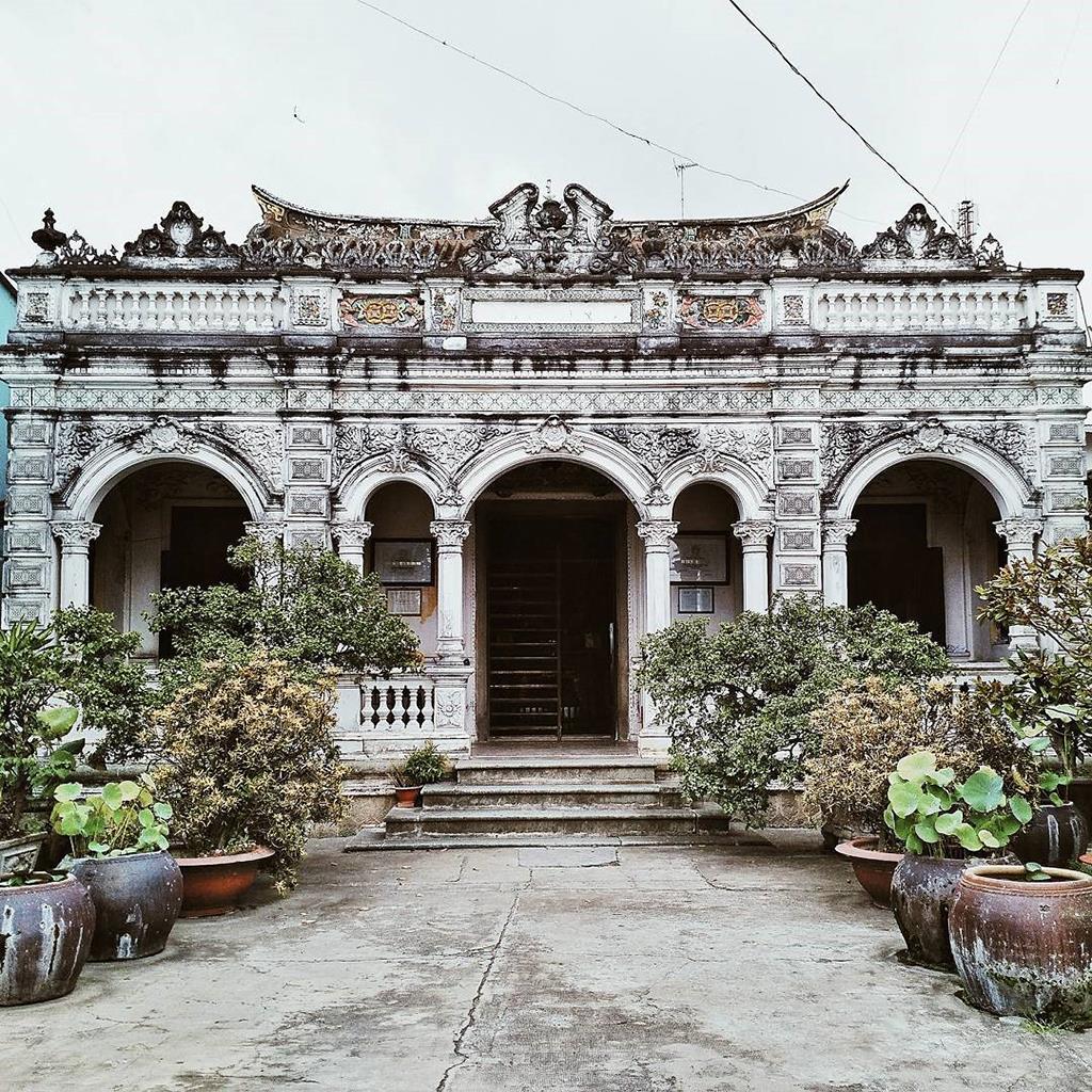Huỳnh Thuỷ Lê – Ngôi nhà cổ có lối kiến trúc Trung Hoa xa hoa và cầu kỳ nhất Đồng Tháp