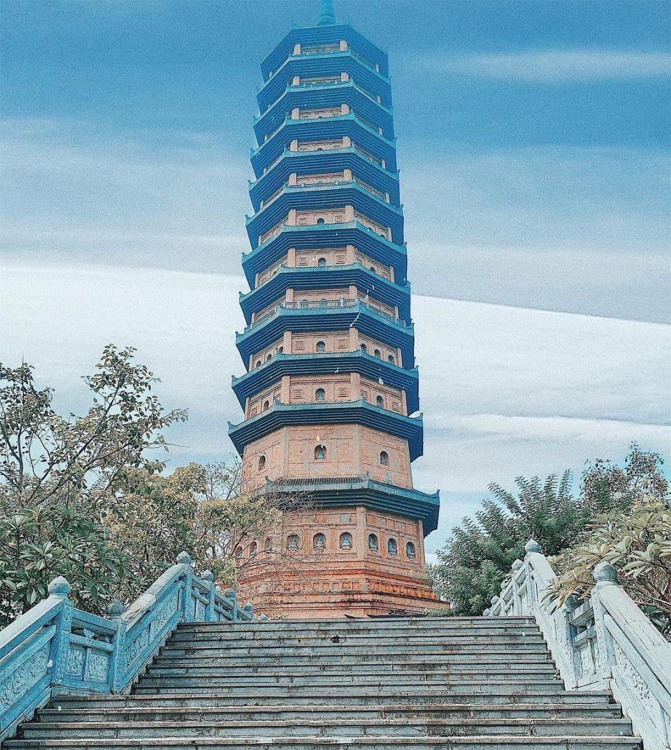 Bảo tháp chùa Bái Đính – Bảo tháp cao nhất Đông Nam Á
