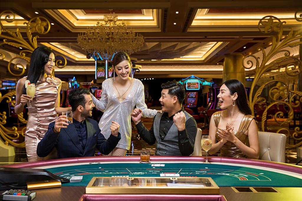 Corona Casino - Sòng bài đầu tiên thí điểm cho người Việt