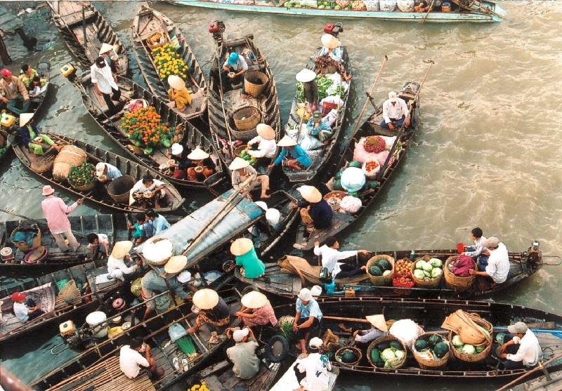 Chợ nổi Cái Răng, Việt Nam