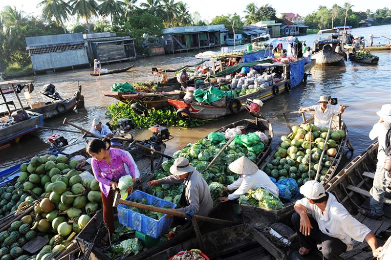 Chợ nổi Phụng Hiệp, Việt Nam
