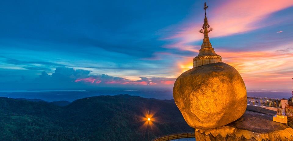 Bí ẩn về hòn đá thiêng, nghiêng mãi không đổ của Myanmar