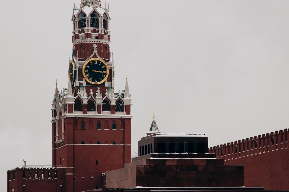 + Điện Kremlin 