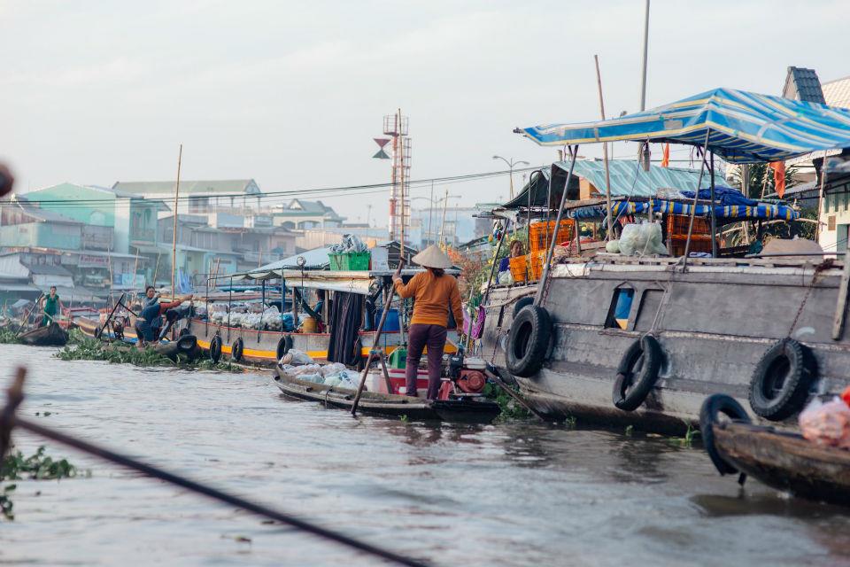 Nga Nam floating market, Soc Trang
