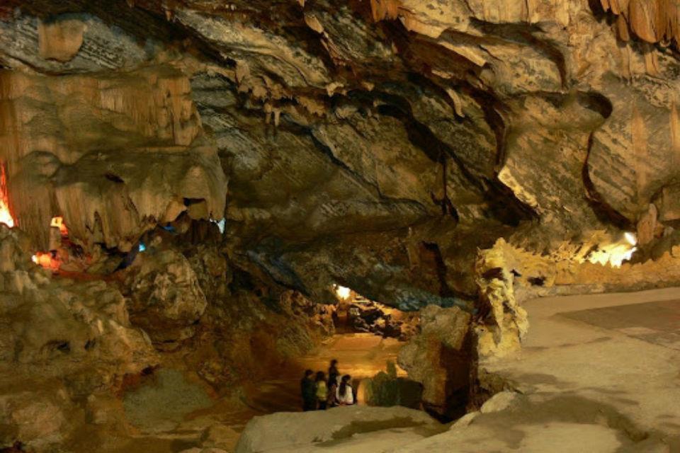 Linh Son Cave