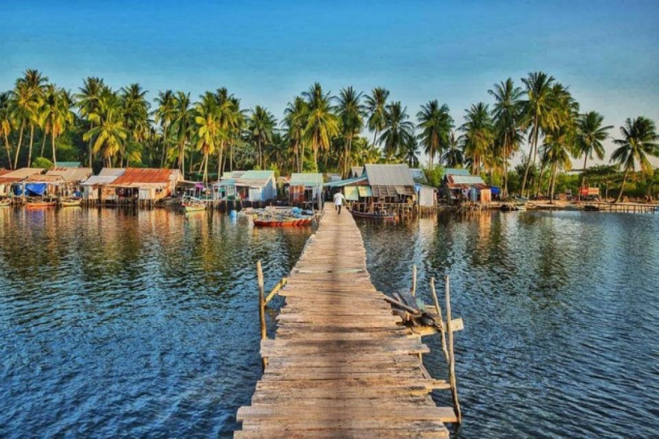  The beauty of the fishing village of Rach Vem