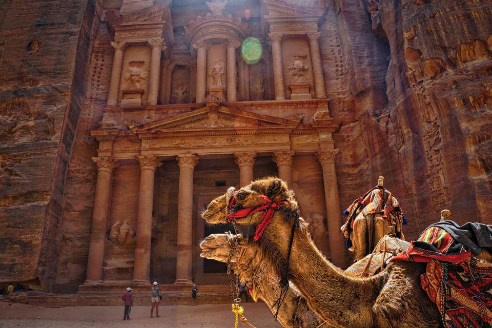 Ghé thăm thành cổ Petra 