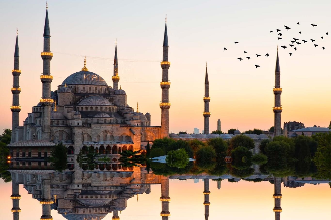 Istanbul - Trung tâm kinh tế, văn hóa, thương mại 