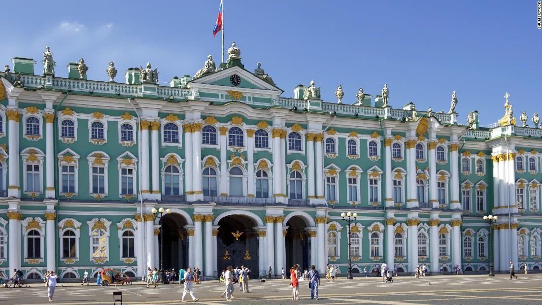 6. Cung điện Mùa đông, St. Petersburg, Nga - Lượt khách thăm hằng năm: 3.120.170 người