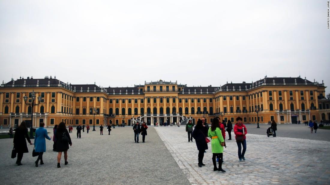 8. Cung điện Schonbrunn, Vienna - Lượt khách thăm hằng năm: 2.870.000 người