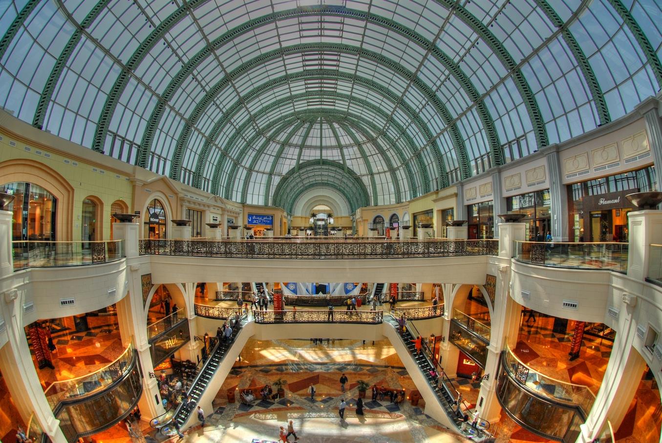 Đến Dubai tha hồ mua sắm hàng hiệu giá rẻ | VIETRAVEL