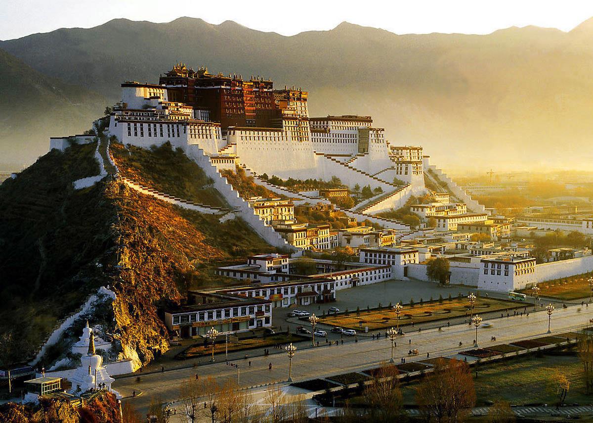 6. Các danh lam thắng cảnh nổi tiếng của Tây Tạng