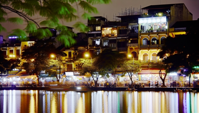 Khám Phá Hà Nội Về Đêm: Sức Sống Bất Tận