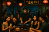 Sức Hút Hiện Đại tại Tiệm Trà Trăm Tuổi: Đêm Tiệc DJ và Hương Vị Độc Đáo