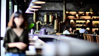 Biến Tấu Quán Cà Phê: Sử Dụng Sắt Thép Cũ Và Vật Liệu Tái Chế