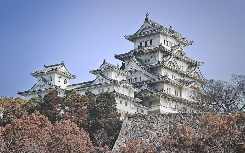 Chiêm ngưỡng lâu đài hạc trắng Himeji
