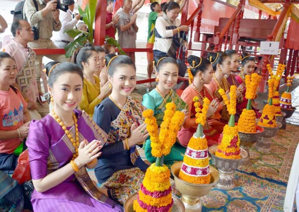 Những điều nên làm trong lễ hội Songkran ở Thái Lan