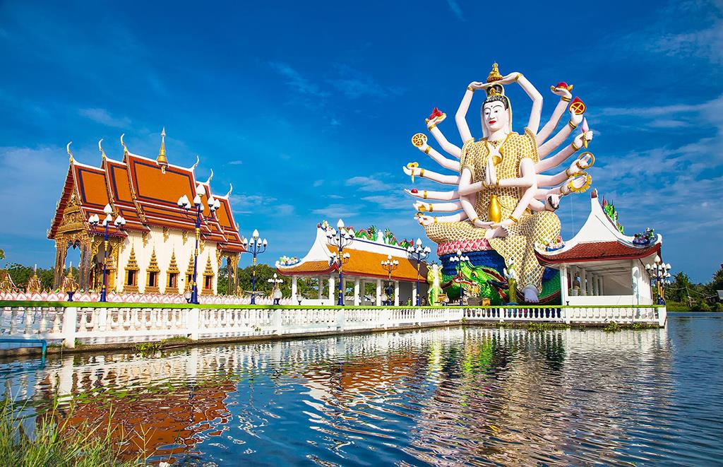 3. Wat Plai Laem, Thái Lan