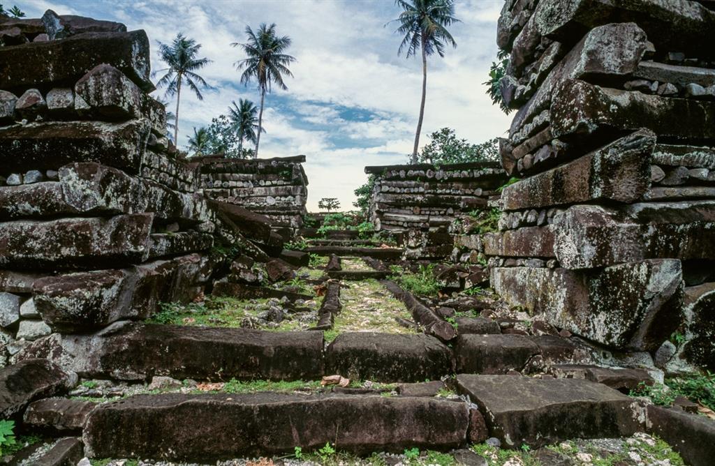 Di tích Nan Madol