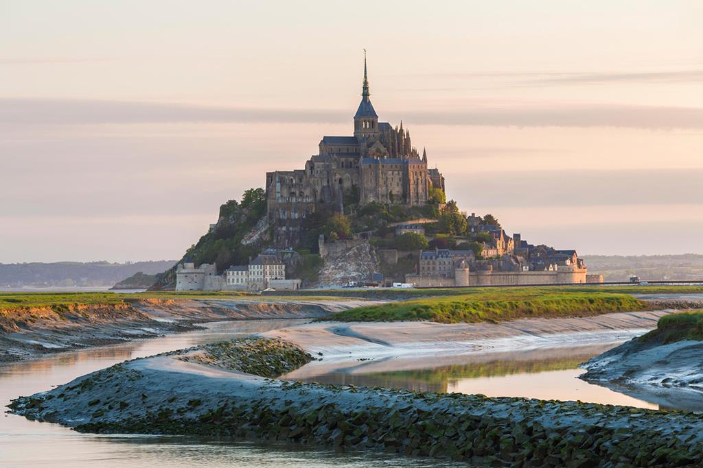 Ý nghĩa tên gọi của lâu đài Mont Saint Michel