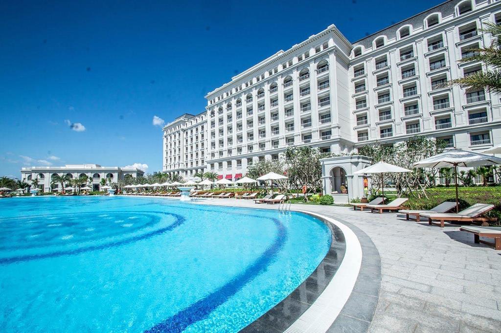 Khách sạn Vinpearl Phú Quốc tọa lạc ở đâu?