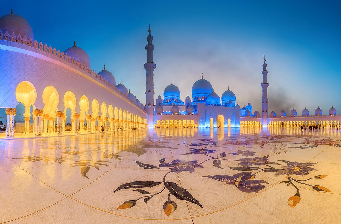 Thánh đường Sheikh Zayed – Kiệt tác nghệ thuật ở Abu Dhabi